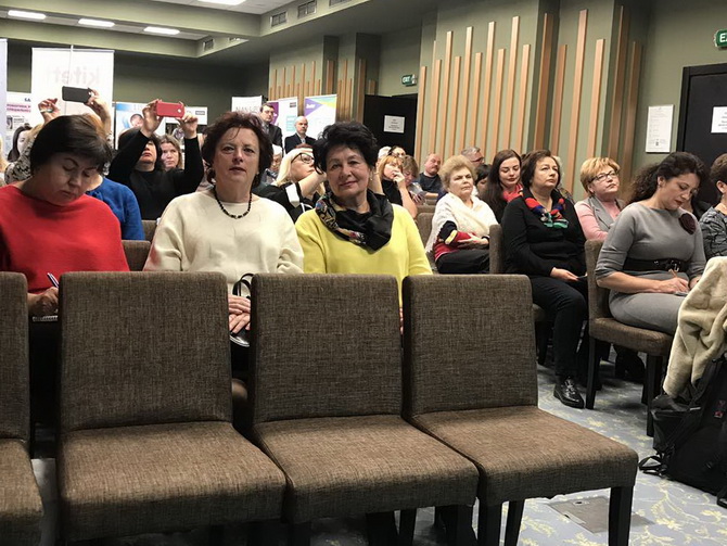 Фото до новини «Науково-практична конференція «Концепція стратегічного розвитку діяльності Асоціації неонатологів України»»